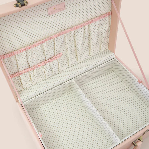 COTTON INTERIOR & ELASTICATED POCKETS