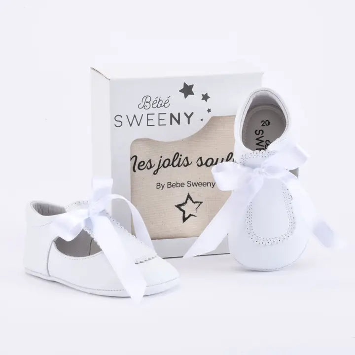 WHITE LEATHER BROGUE BOW BABY SHOES