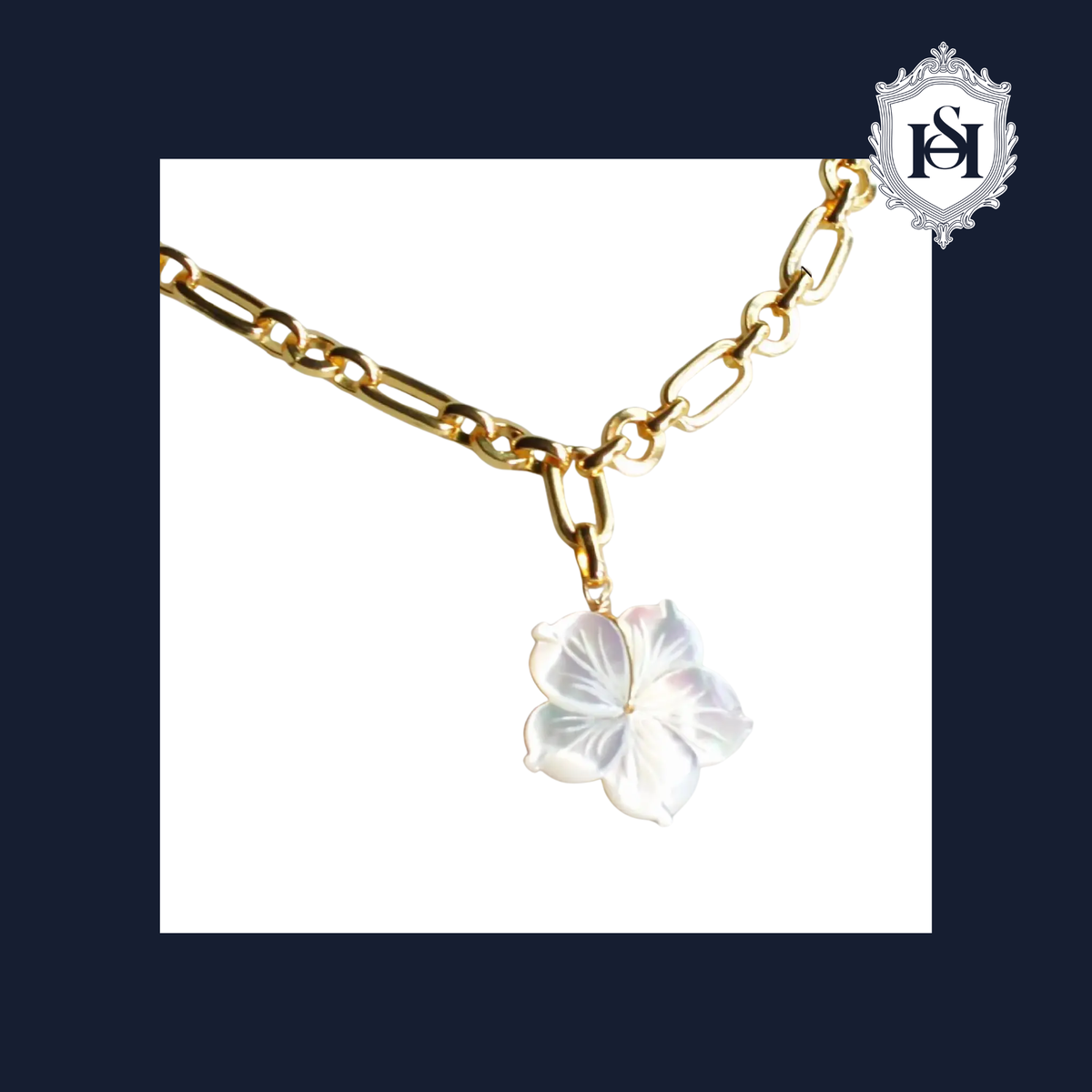 THE PLUMERIA NECKLACE | N° 1 Woman