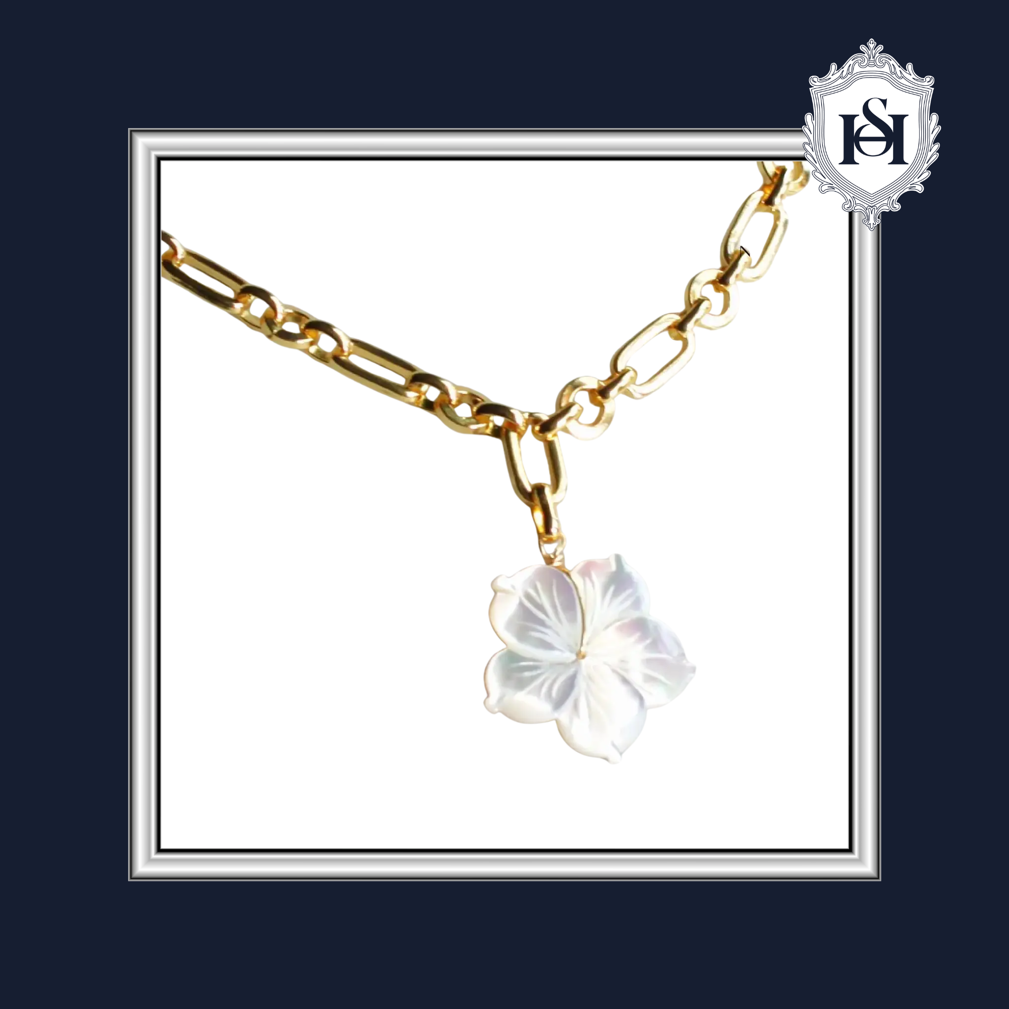 THE PLUMERIA NECKLACE | N° 1 Woman